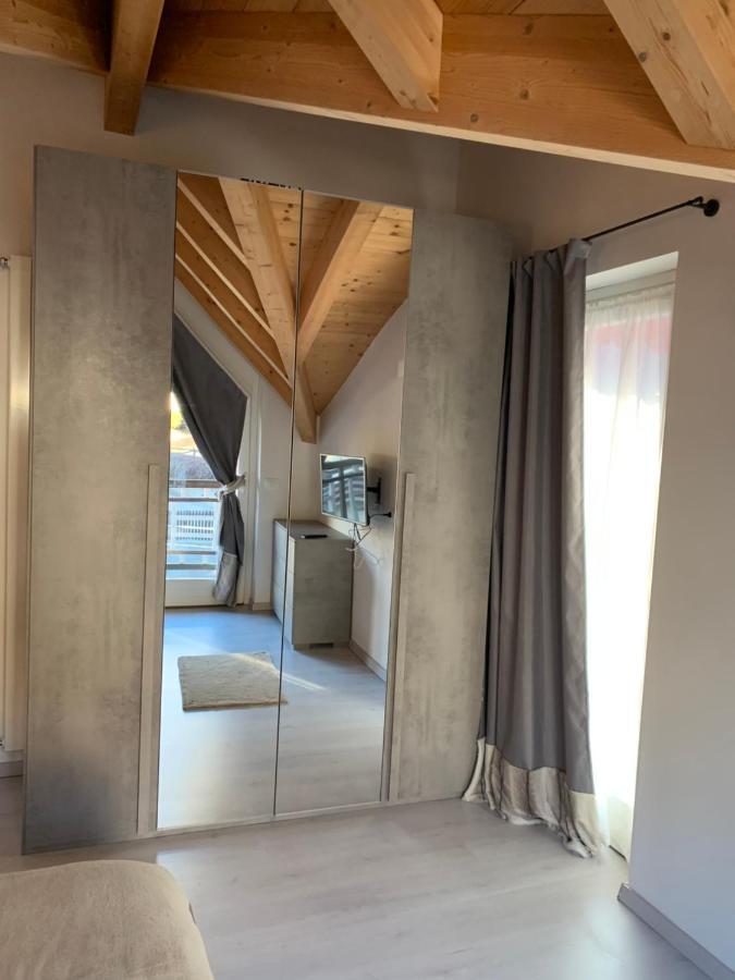 Apartament Alpin Sky Temù Zewnętrze zdjęcie