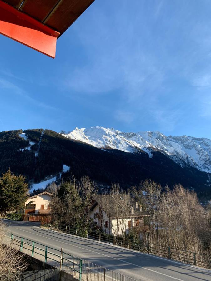 Apartament Alpin Sky Temù Zewnętrze zdjęcie