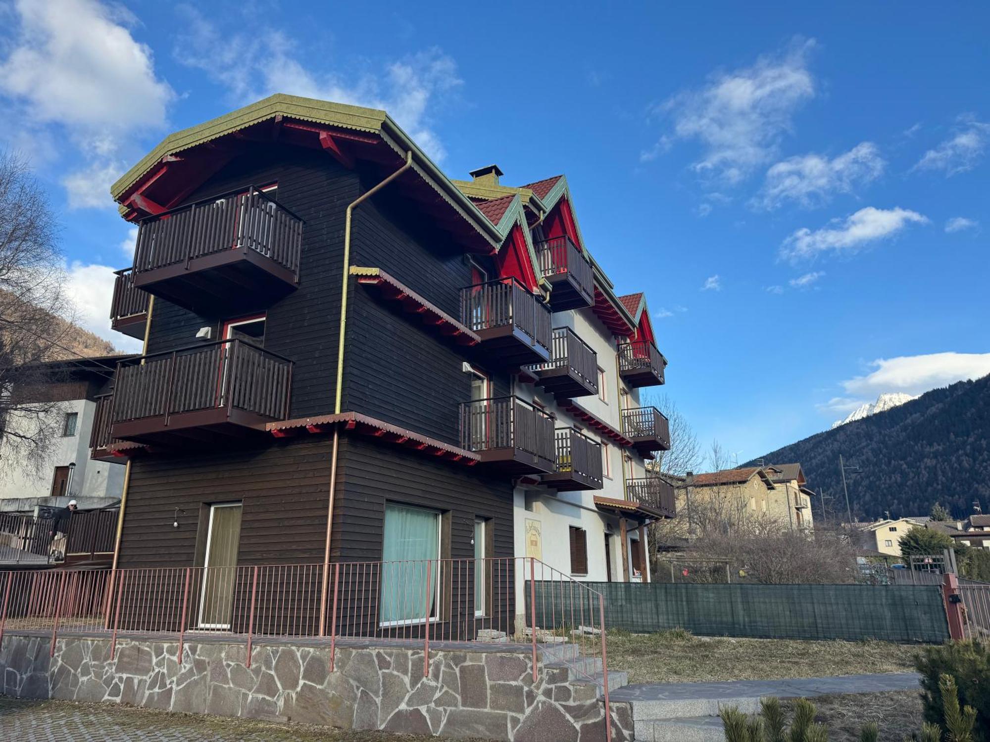 Apartament Alpin Sky Temù Zewnętrze zdjęcie